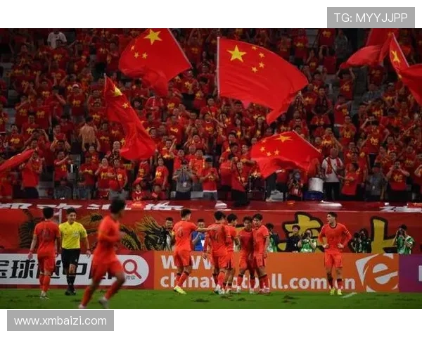 中国足球队迎战世界杯预选赛关键之战 球员状态火热备战全力争胜