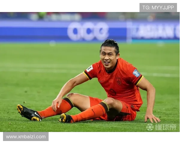 国足热身赛再显锋芒年轻球员崭露头角展现冲击世界杯坚定信心 国足热身赛再显锋芒年轻球员崭露头角展现冲击世界杯坚定信心