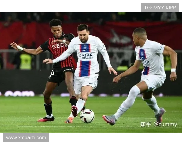 梅西领衔巴黎圣日耳曼大胜摩纳哥，法甲争冠形势愈加紧张